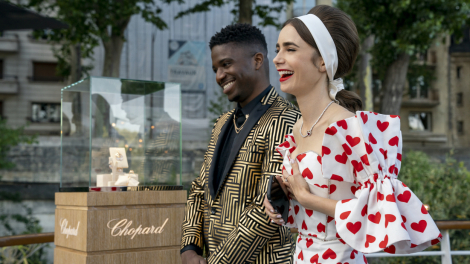 Marques & Films pour Chopard – « Chopard dans Emily in Paris Saison 2 »