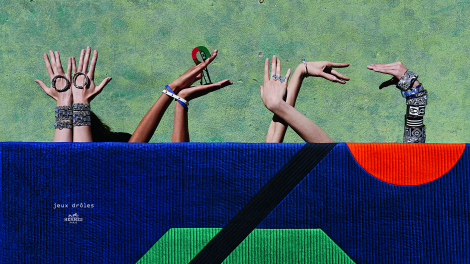 Publicis EtNous pour Hermès Sellier – « Jeux drôles – Campagne printemps-été 2018 »