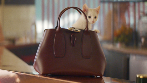 Fred & Farid pour Longchamp – « Il est cinq heures, Paris s'éveille » 