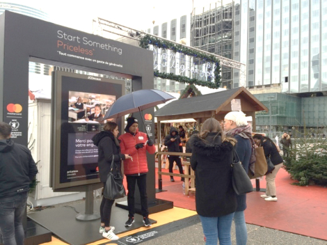 Carat France et JCDecaux pour Mastercard